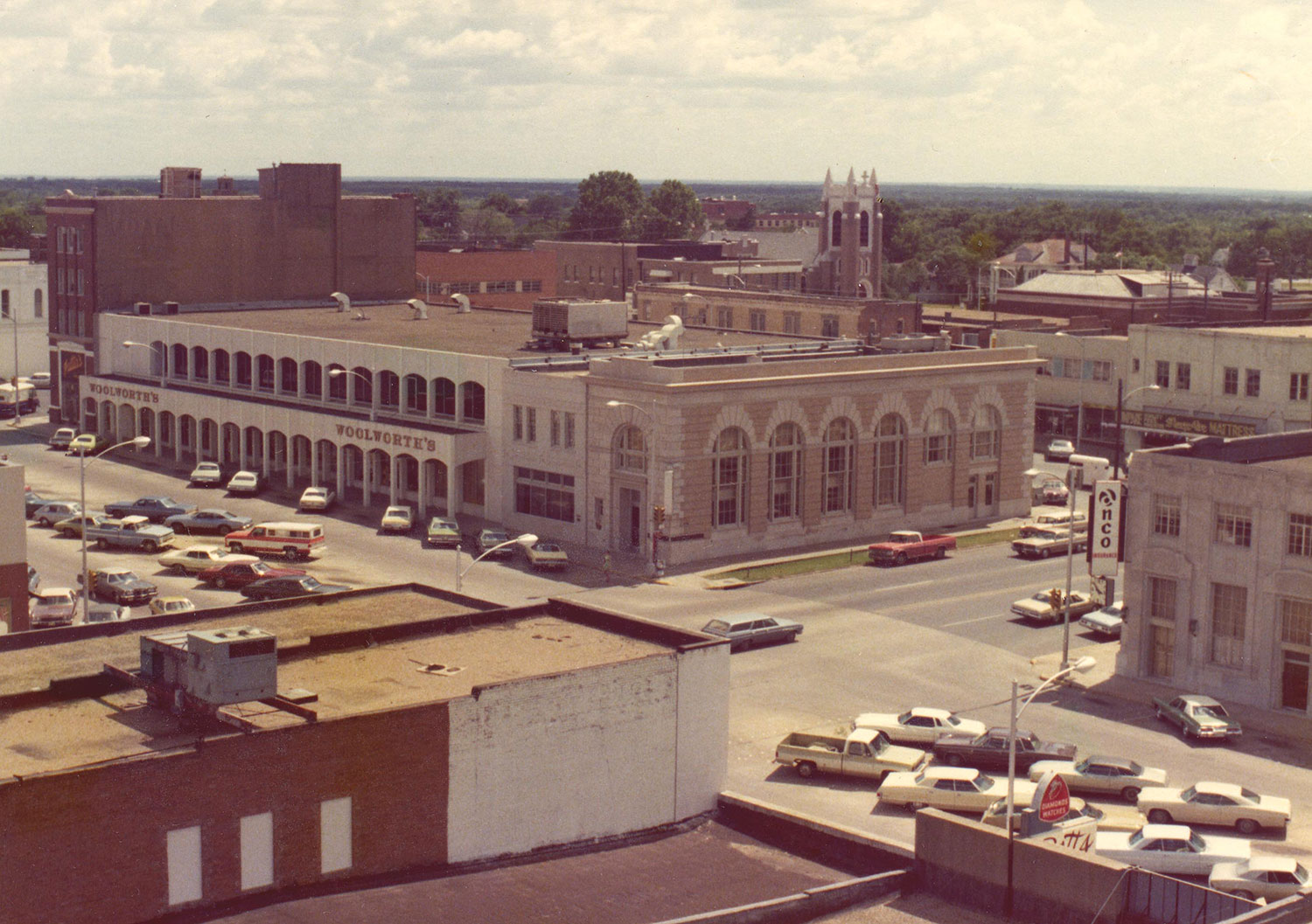 Bryan University Online© Founded in 1940