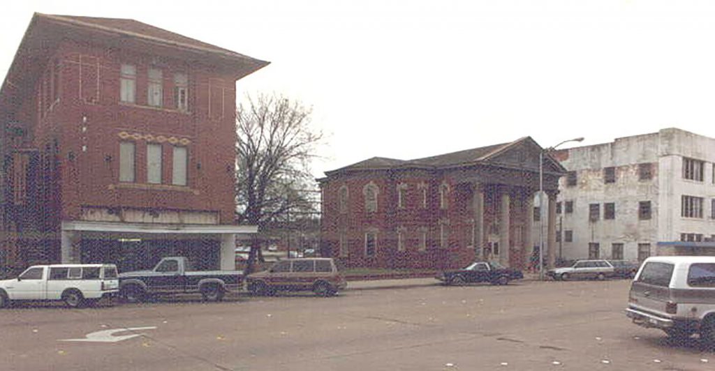 Masonic Hall building and Carnegie Library in 1980s or 90s.
