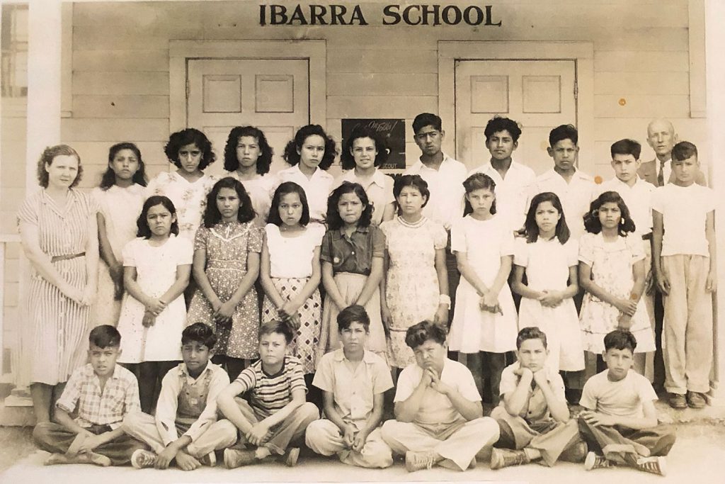 Ibarra Elementary School students in 1947-48 school year. 4th grade.