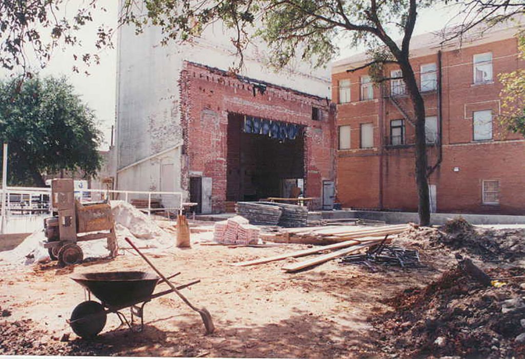 palace cleanup and renovations early 1990s.