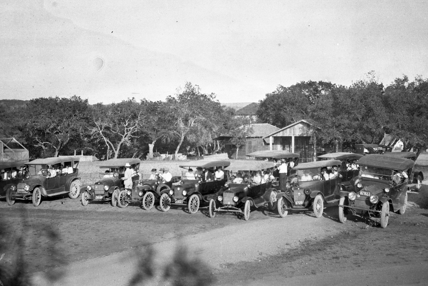 automobiles in the 1920s in Bryan.